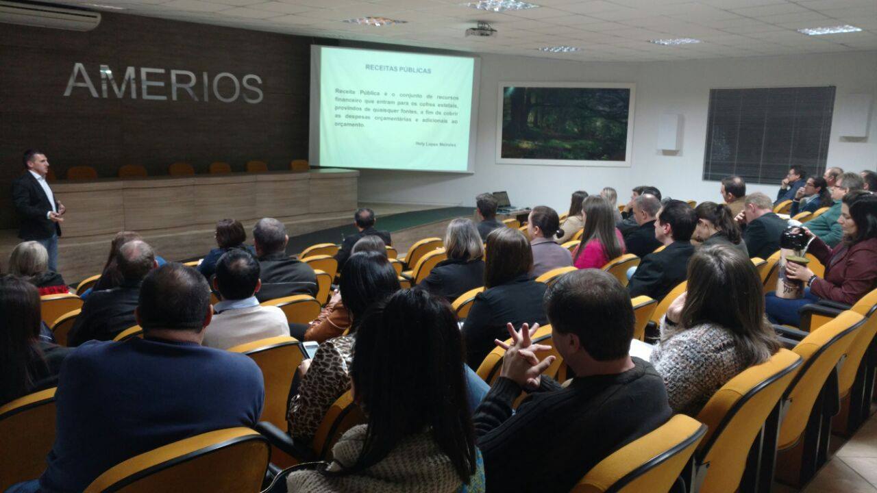 You are currently viewing Escola de Governo – A composição das Receitas Municipais.