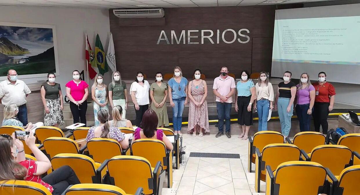 You are currently viewing Reunião do Colegiado Regional de Assistência  Social