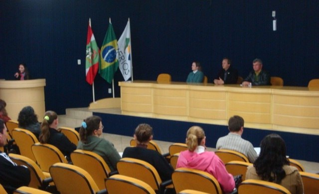 You are currently viewing Segunda turma do l Aperfeiçoamento para Merendeiras e Serventes da Alimentação Escolar