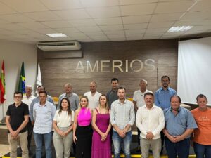 Read more about the article PREFEITOS E PREFEITAS DA AMERIOS REUNIDOS EM ASSEMBLEIA GERAL ORDINÁRIA