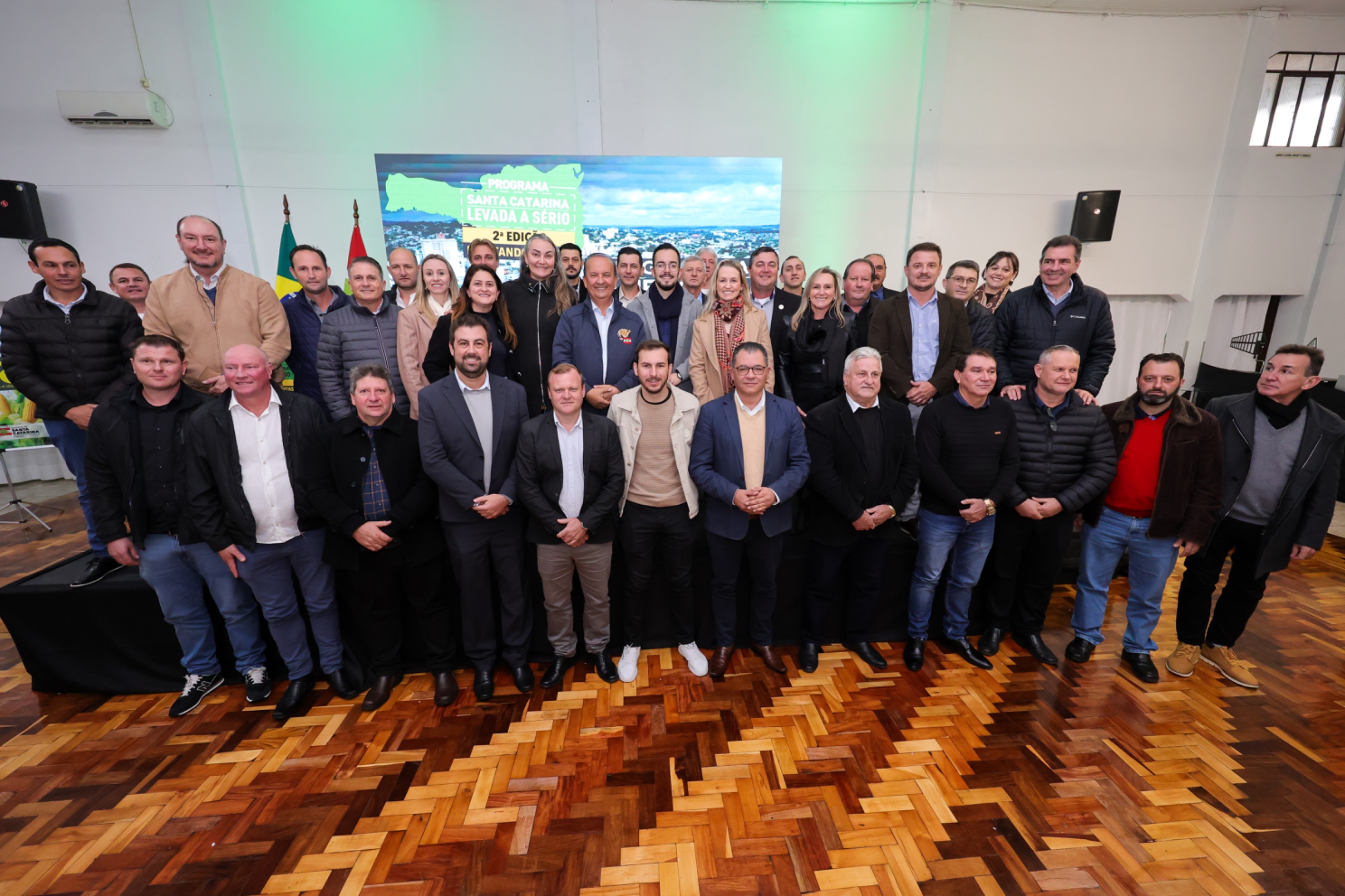 You are currently viewing GOVERNADOR JORGINHO MELLO, VISITA REGIÃO DA AMERIOS!